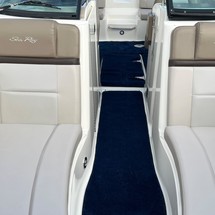 Sea Ray 250 SLX