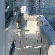 Boston Whaler 280 Outrage