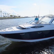Regal 30 Express