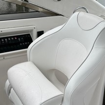 Regal 30 Express