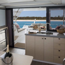 Fountaine Pajot Lucia 40