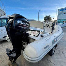 Ab inflatables nautilus 12 dlx rib