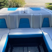 Malibu Wakesetter 21 MLX