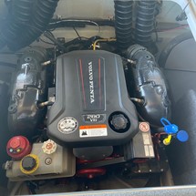 Four Winns H230 SS