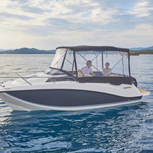 Quicksilver Activ 555 Cabin