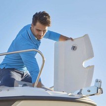 Quicksilver Activ 675 Sundeck