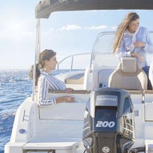 Quicksilver Activ 675 Sundeck