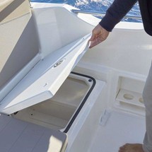 Quicksilver Activ 675 Sundeck