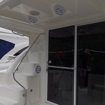 Sea ray sedan bridge