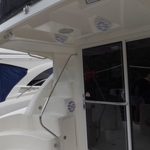 Sea ray sedan bridge