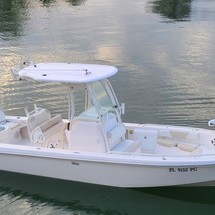 Everglades 243 cc