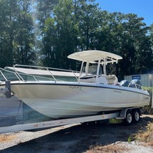 Boston Whaler 270 Dauntless