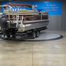 Starcraft Marine EX 22 R