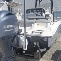 Nauticstar 2302 legacy