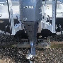 Nauticstar 2302 legacy
