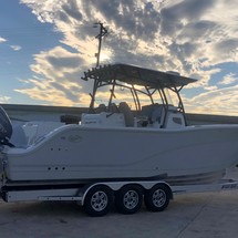 328 Sea Fox Commander