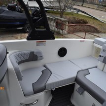 Bayliner VR6 BOWRIDER