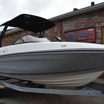 Bayliner VR6 BOWRIDER