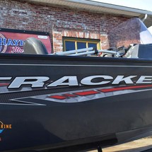 Tracker Pro Guide V-16 SC