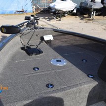 Tracker Pro Guide V-16 SC