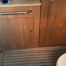 Boston Whaler 350 Outrage