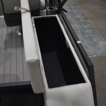 Sunchaser Boats Geneva Sport 24 LR DH Sport