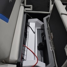 Sunchaser Boats Geneva Sport 24 LR DH Sport