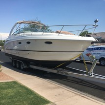 Chaparral 330 Signature