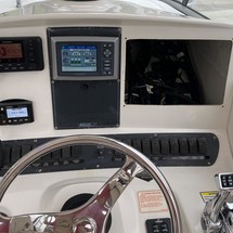 Boston Whaler 305 Conquest