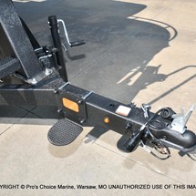 Sun Tracker Bass Buggy 18 DLX