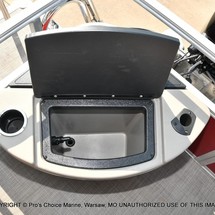 Sun Tracker Bass Buggy 18 DLX