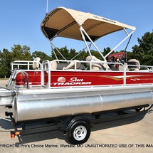 Sun Tracker Bass Buggy 18 DLX