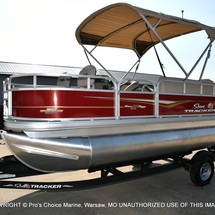 Sun Tracker Bass Buggy 18 DLX