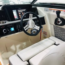 Sea Ray SDX 270 OB