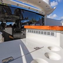 Sunseeker Predator 82