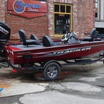 Tracker Pro Team 175 TXW