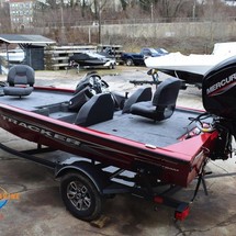Tracker Pro Team 175 TXW