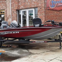 Tracker Pro Team 175 TXW