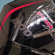 Tracker Targa V-19 WT