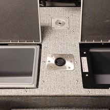 Tracker Targa V-19 WT