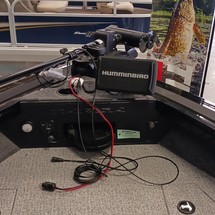 Tracker Targa V-19 WT