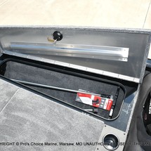 Tracker Pro Team 175 TXW