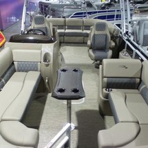 Bennington 24 sbrx