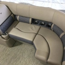 Bennington 24 sbrx
