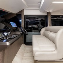 Galeon 440 Fly