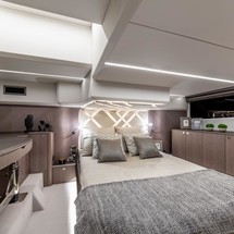 Galeon 440 Fly