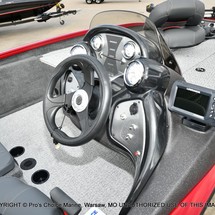 Tracker Pro Team 175 TXW