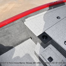 Tracker Pro Team 175 TXW