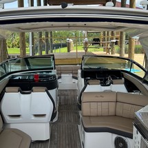 Sea Ray 350 SLX