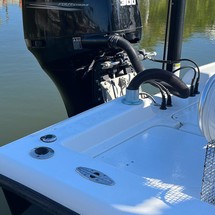 Skeeter zx 24 bay